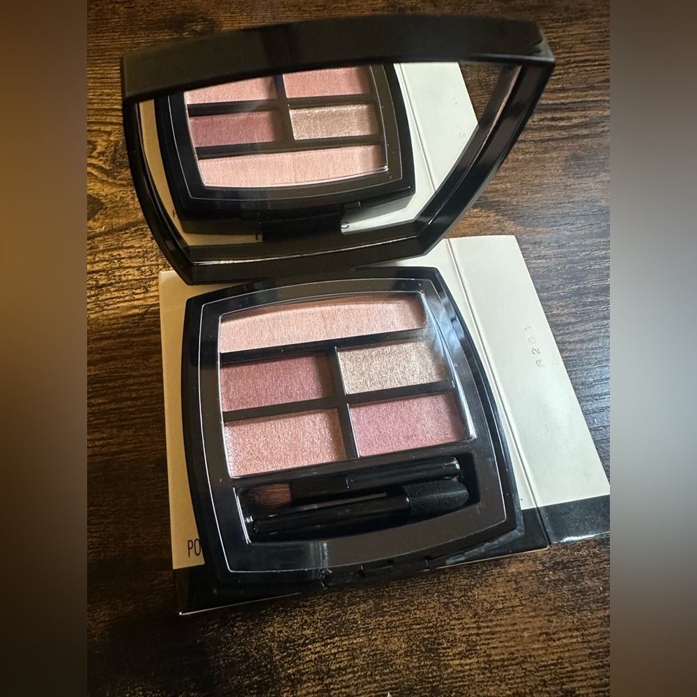 Chanel LES BEIGES Healthy Glow Natural Eyeshadow Palette - Picture 2 of 6
